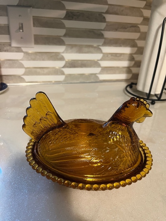 Other - Amber nesting hen